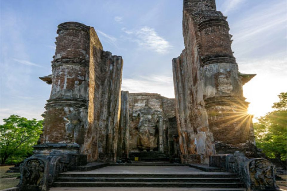 Explore the Ancient City of Polonnaruwa