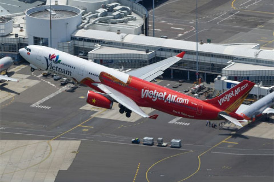 Vietjet Takes You to China for Lunar New Year