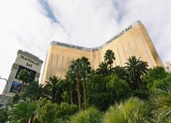 Largest Crazy Golf Playground opens Las Vegas